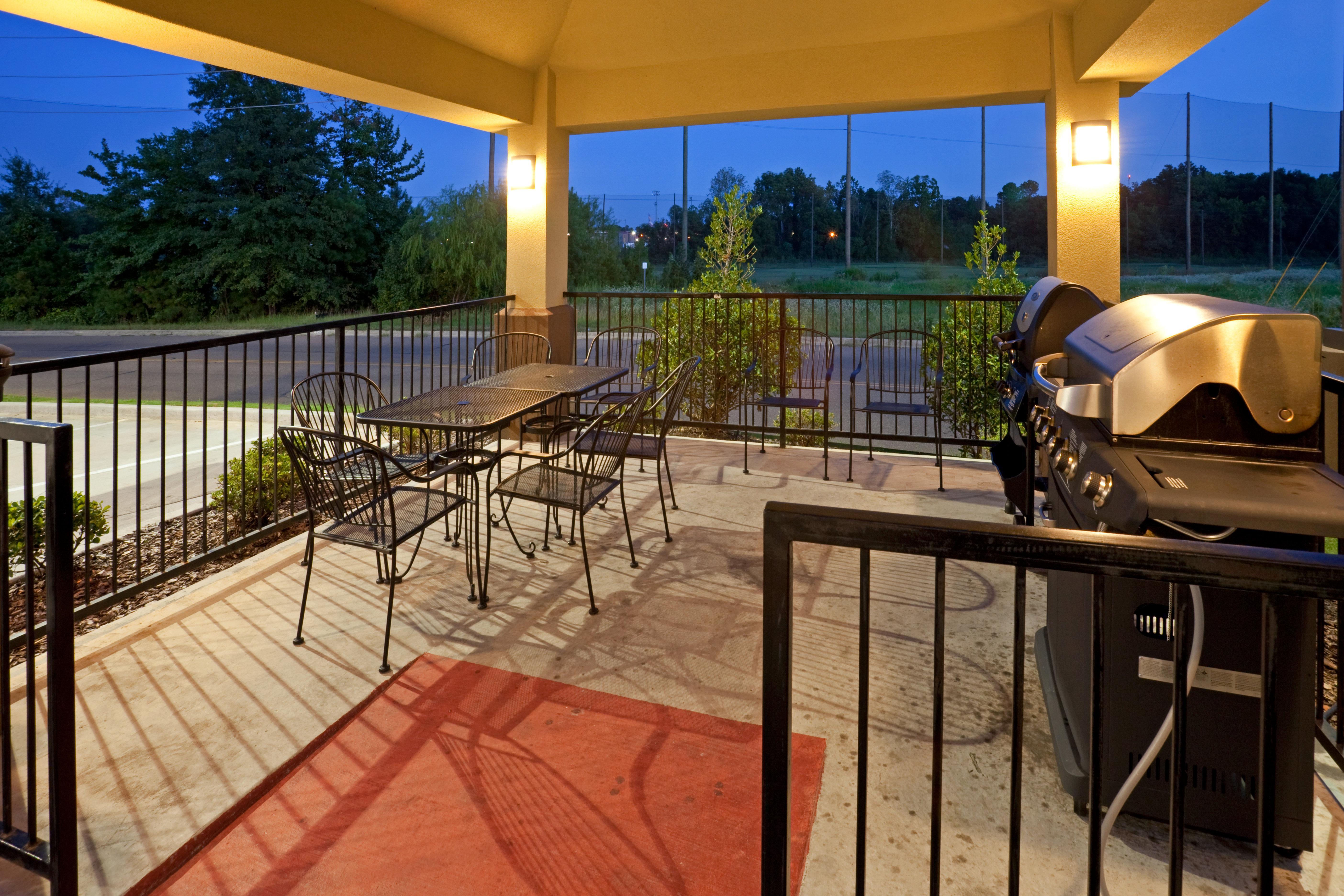 แคนเดิ้ลวูด สวีท เท็กซาร์แคนา Hotel Texarkana ภายนอก รูปภาพ
