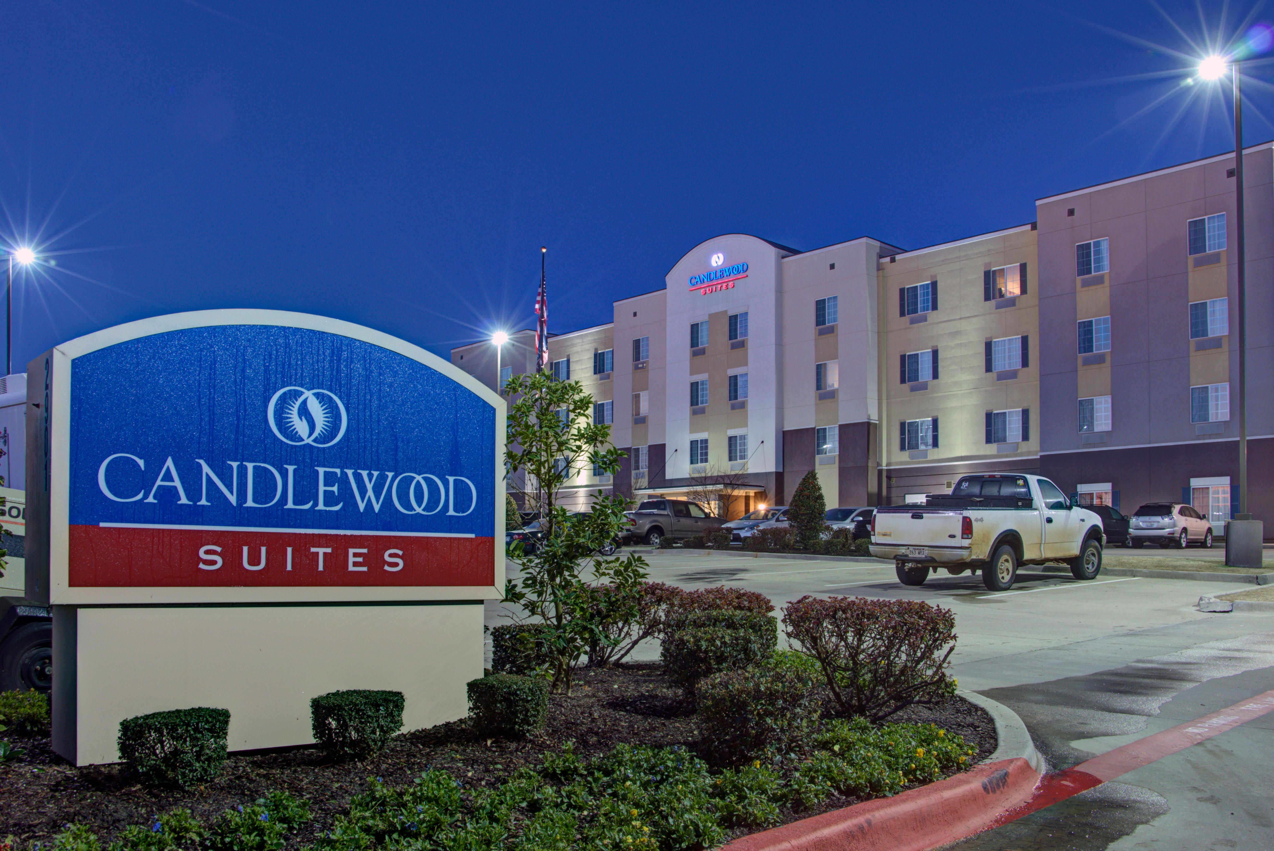 แคนเดิ้ลวูด สวีท เท็กซาร์แคนา Hotel Texarkana ภายนอก รูปภาพ