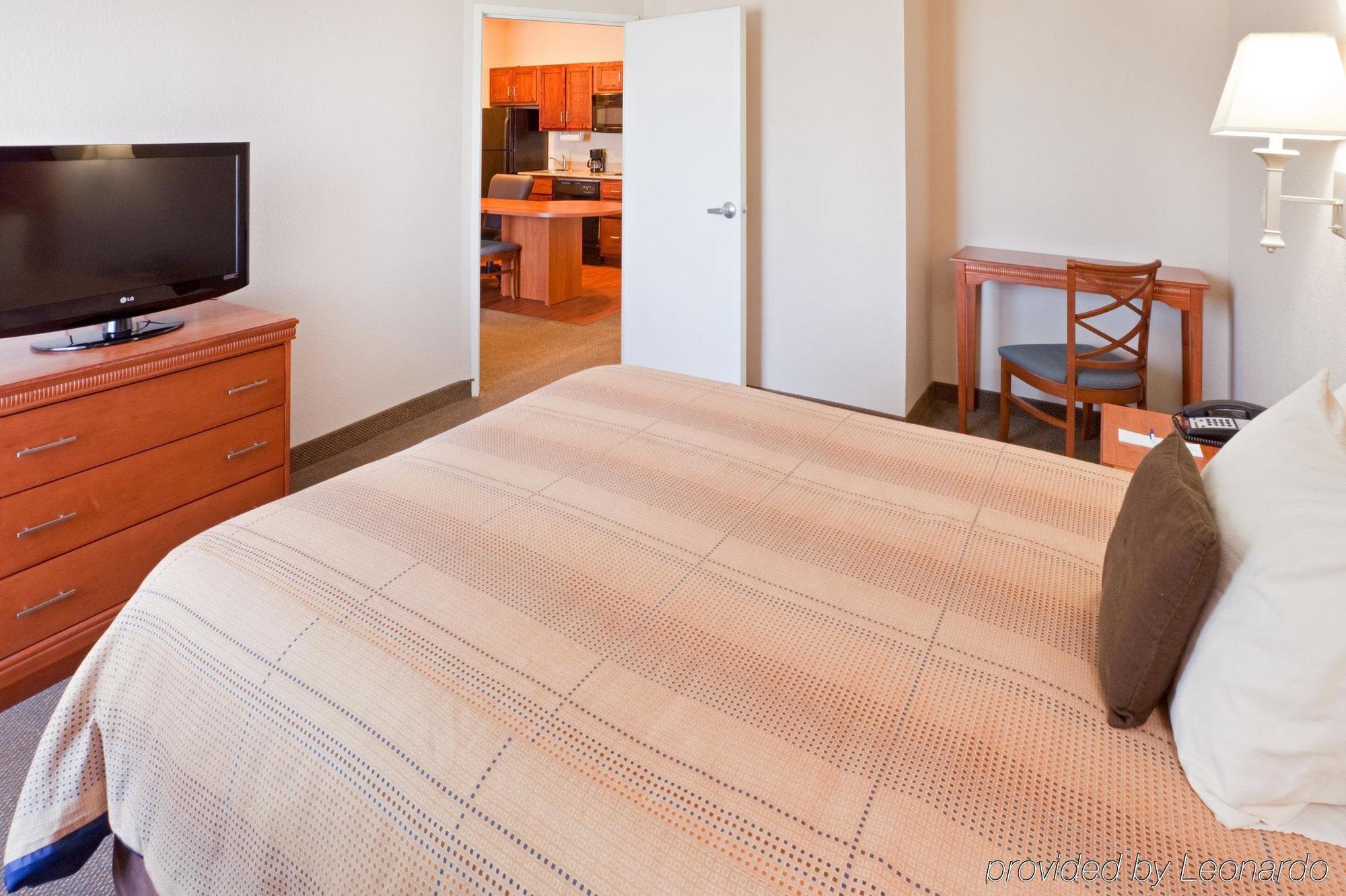 แคนเดิ้ลวูด สวีท เท็กซาร์แคนา Hotel Texarkana ห้อง รูปภาพ